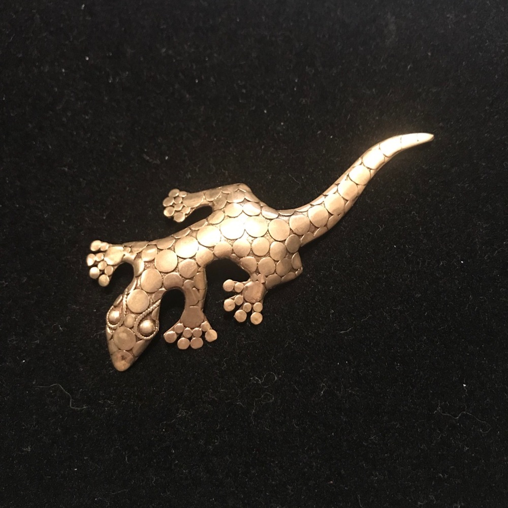 Final Sale! 925 silver lizard brooch